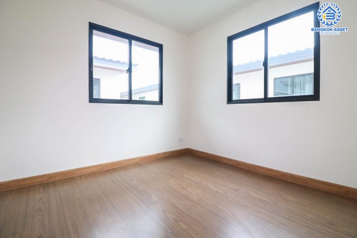 *****ทาวน์เฮ้าส์มือสองย่านนนทบุรี ม.เนเชอร่า เทรนด์ รัตนาธิเบศร์-ราชพฤกษ์ #หลังมุม เนื้อที่กว้างขวางมากถึงเกือบ 29 ตร.ว. ฟังก์ชัน 3 ห้องนอน 2 ห้องน้ำ 2 ที่จอดรถ บนทำเลแห่งการเดินทาง เพียง 10 นาทีก็ถึงรถไฟฟ้าสายสีม่วง "สถานีบางพลู" ใกล้เซ็นทรัลเวสต์เกต และทางด่วน "ศรีรัช" จองเลย!